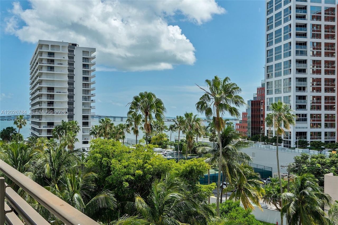 151 SE 15th Rd , Unit 601, Miami, FL 33129 Photo