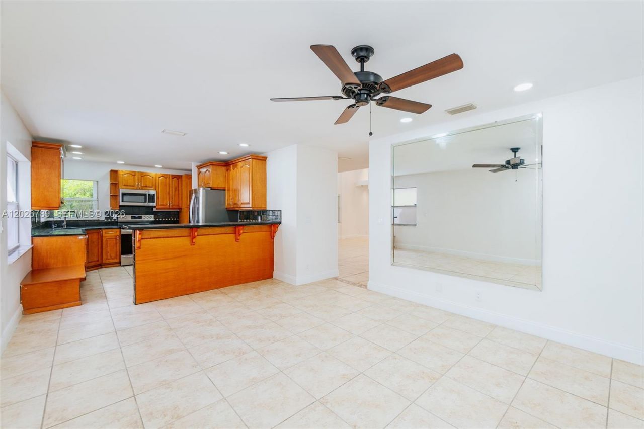 305 S Ketch Dr, Sunrise, FL 33326 Photo
