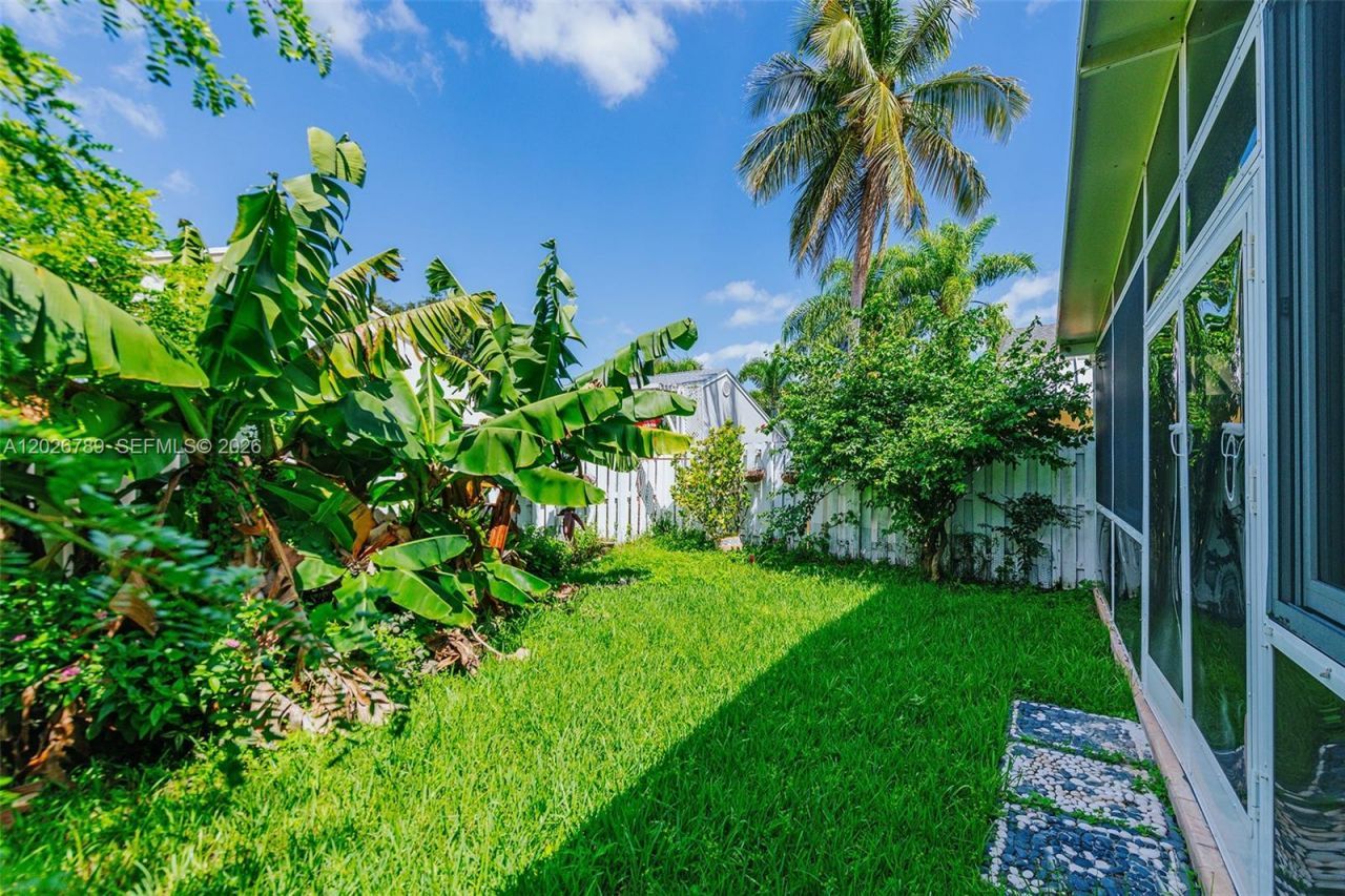 305 S Ketch Dr, Sunrise, FL 33326 Photo