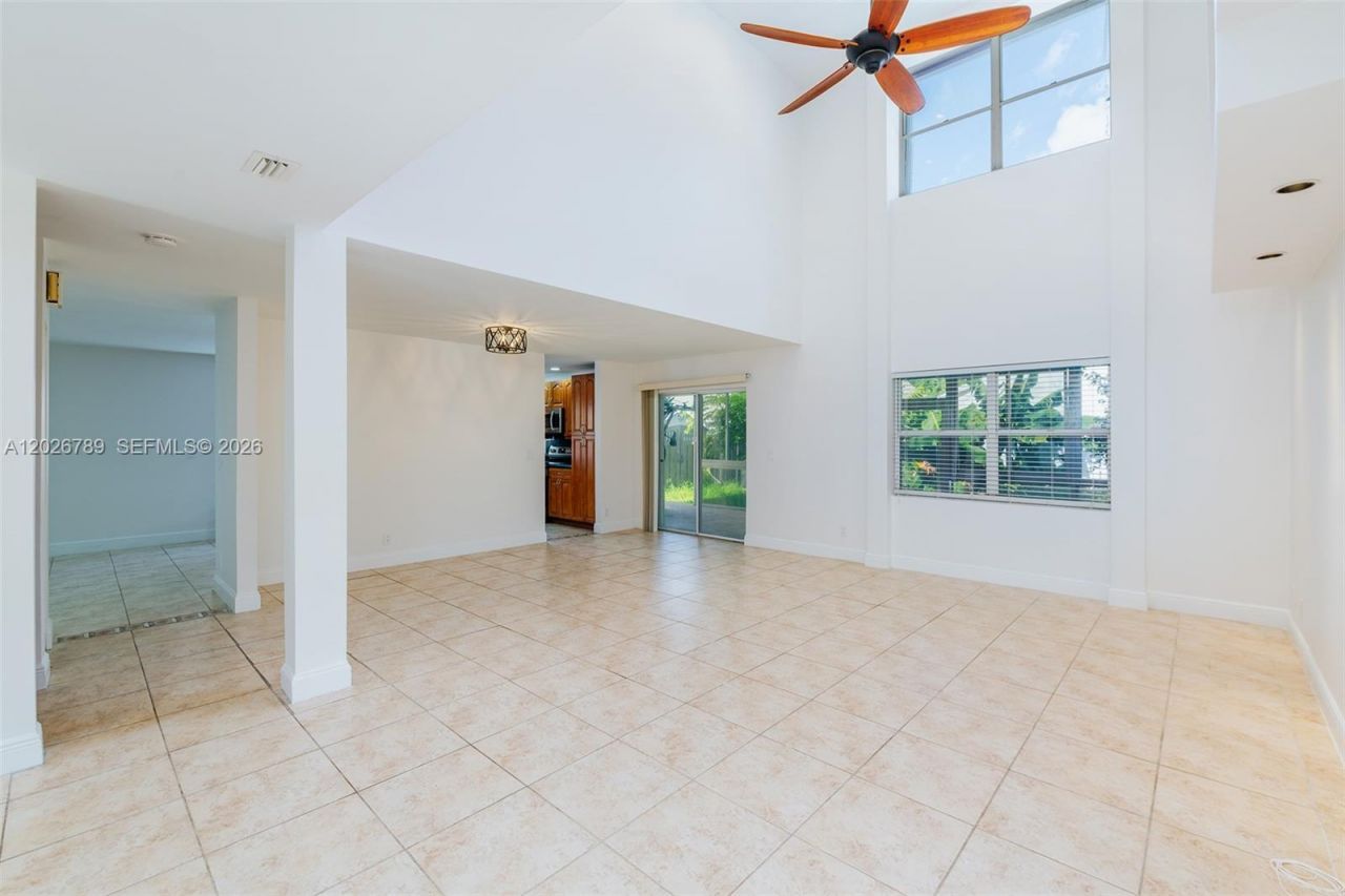 305 S Ketch Dr, Sunrise, FL 33326 Photo