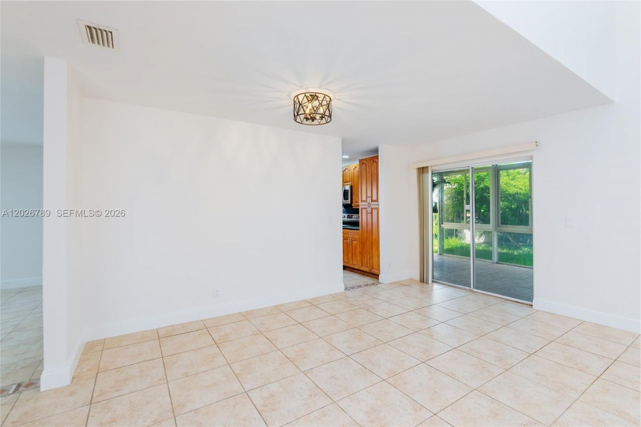 305 S Ketch Dr, Sunrise, FL 33326 Photo