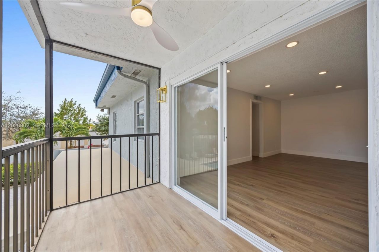 7511 S Oriole Blvd , Unit 201, Delray Beach, FL 33446 Photo