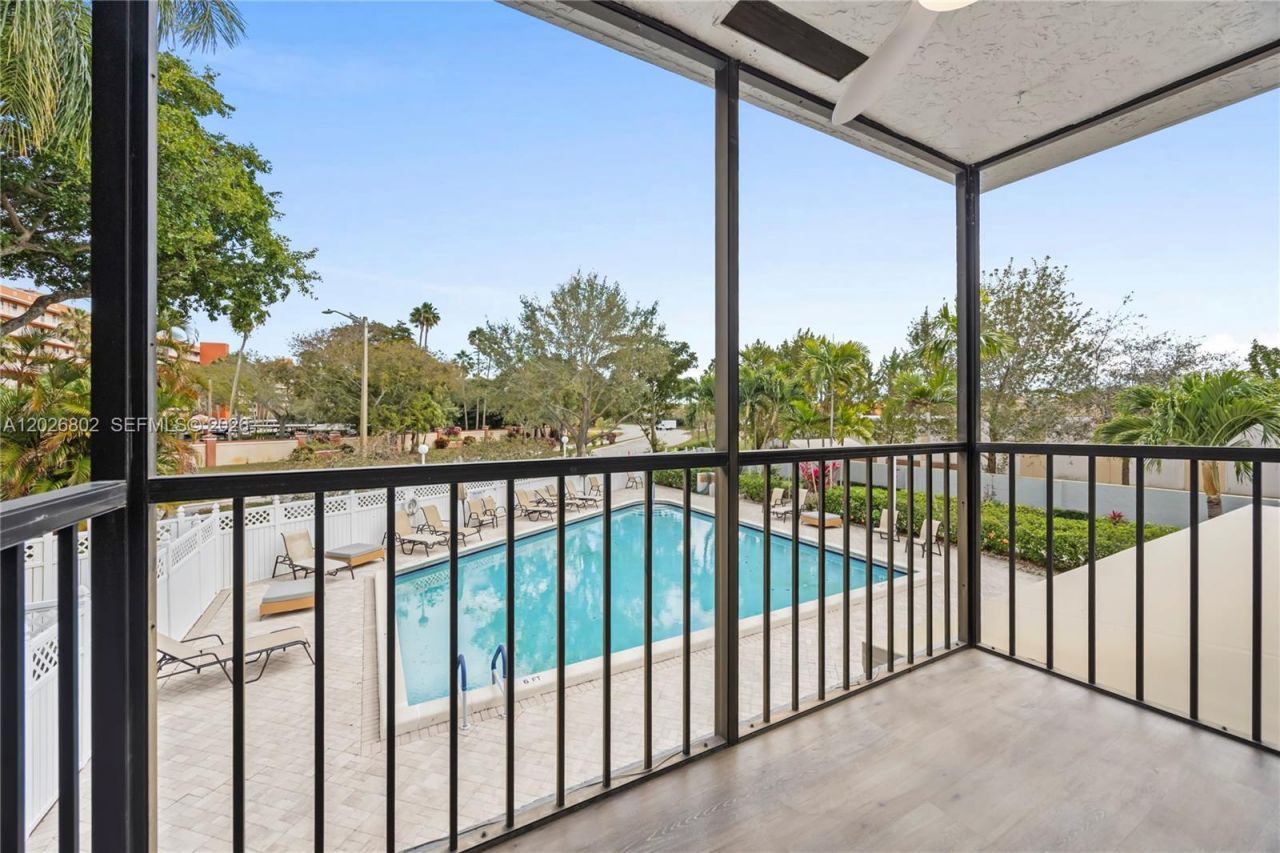 7511 S Oriole Blvd , Unit 201, Delray Beach, FL 33446 Photo