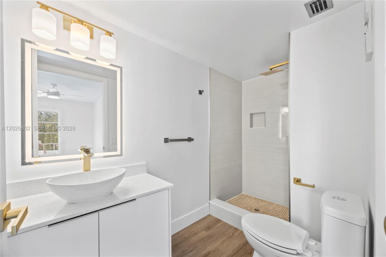 7511 S Oriole Blvd , Unit 201, Delray Beach, FL 33446 Photo