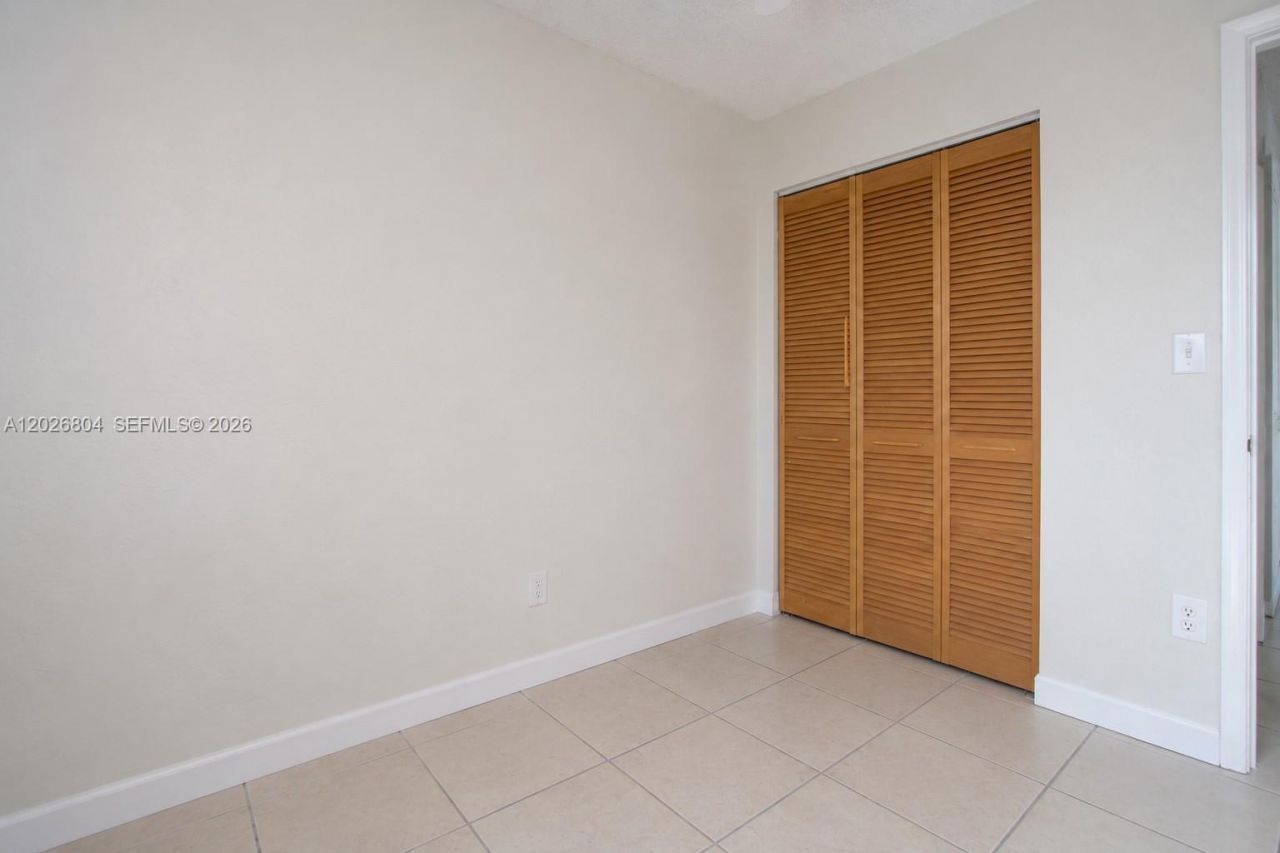 5103 SW 138th Ave Cir, Miami, FL 33175 Photo