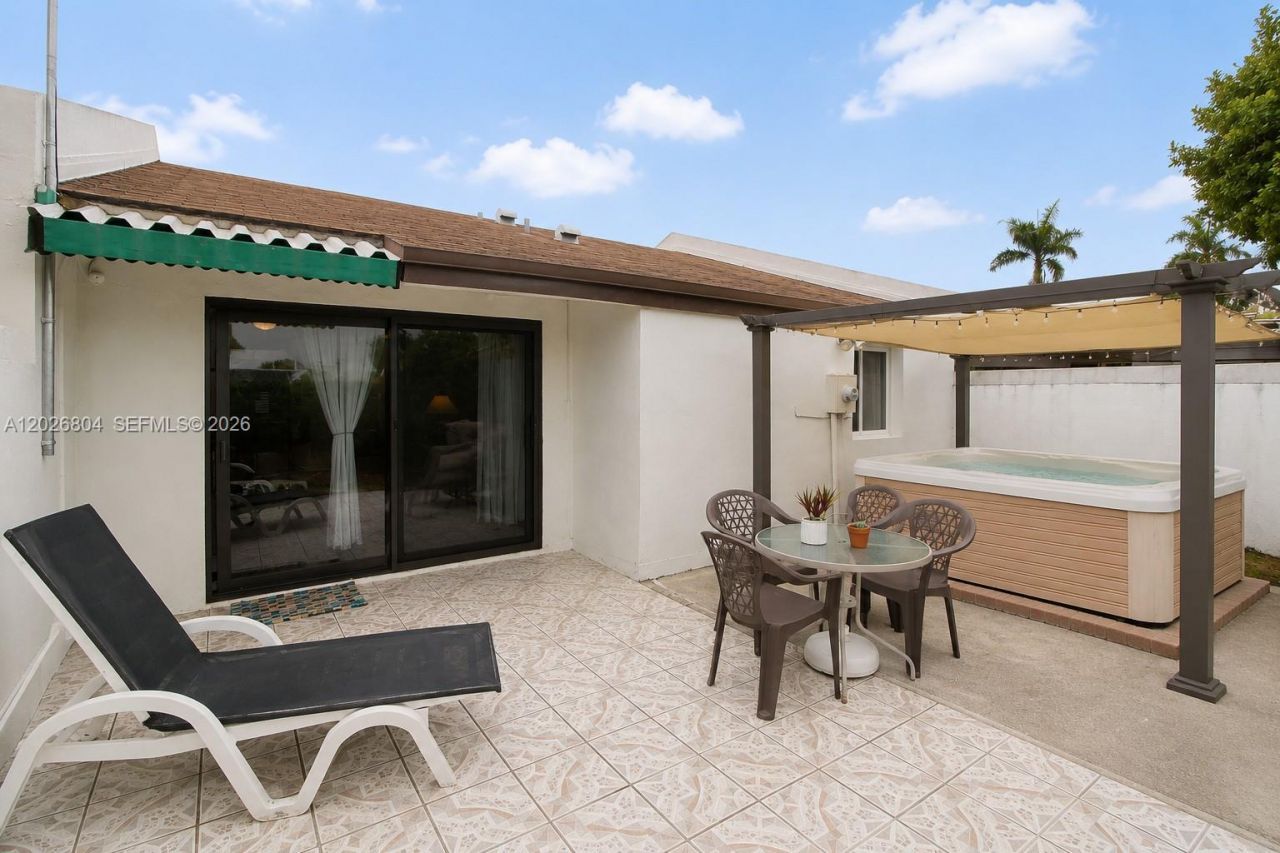 5103 SW 138th Ave Cir, Miami, FL 33175 Photo