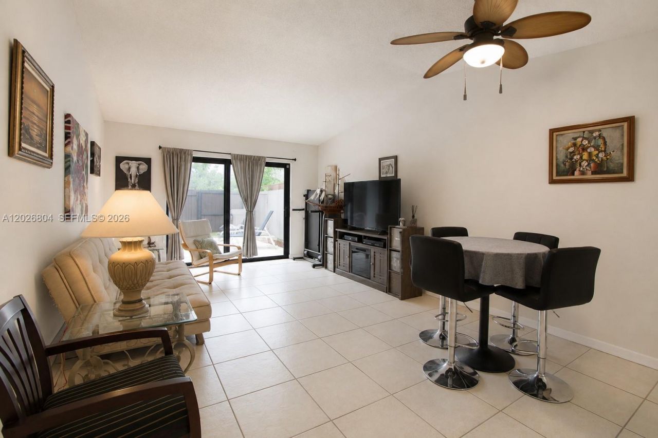 5103 SW 138th Ave Cir, Miami, FL 33175 Photo