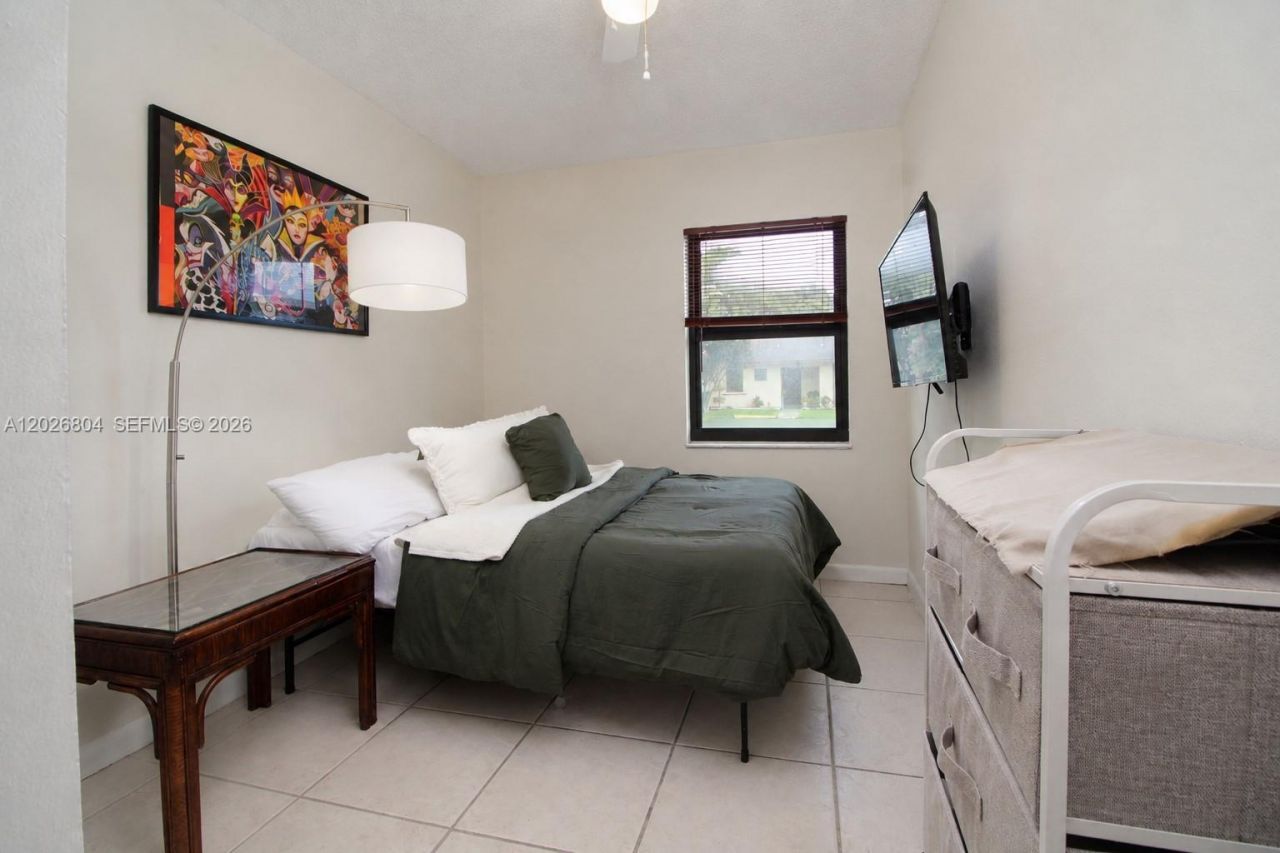 5103 SW 138th Ave Cir, Miami, FL 33175 Photo