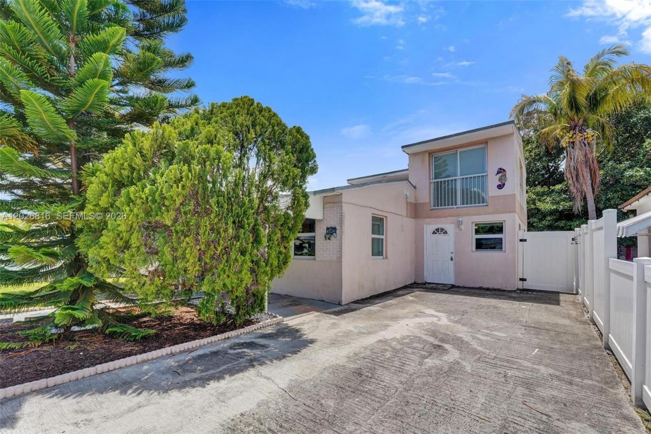 712 SW 7th Terr , Hallandale Beach, FL 33009 Photo