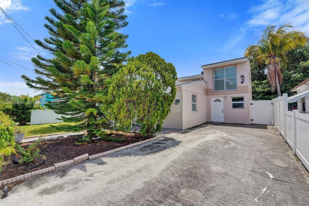 712 SW 7th Terr , Hallandale Beach, FL 33009 Photo