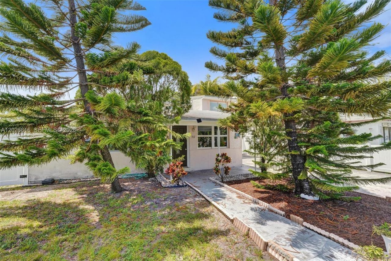 712 SW 7th Terr , Hallandale Beach, FL 33009 Photo