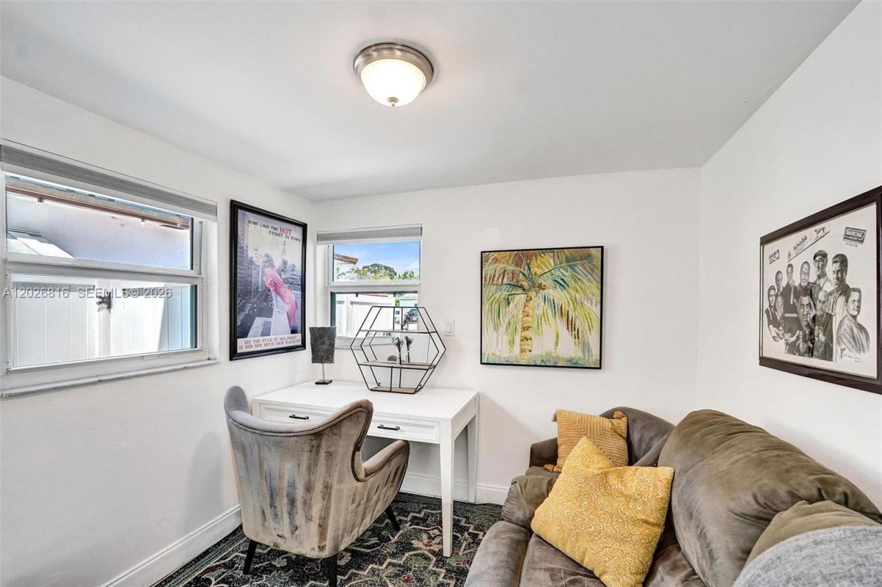 712 SW 7th Terr , Hallandale Beach, FL 33009 Photo