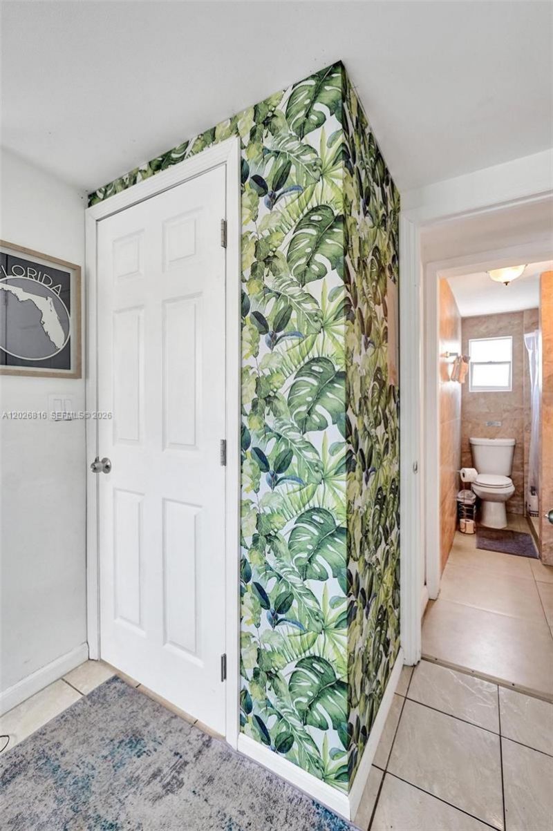 712 SW 7th Terr , Hallandale Beach, FL 33009 Photo
