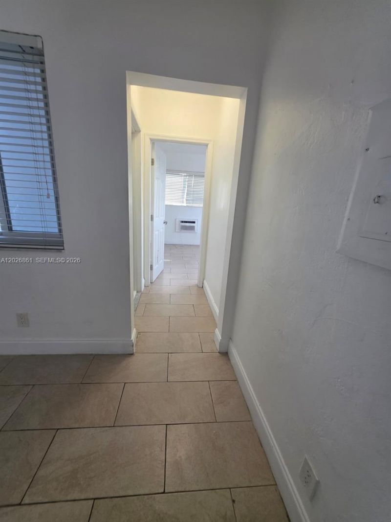 7155 Rue Notre Dame, Unit 6, Miami Beach, FL 33141 Photo
