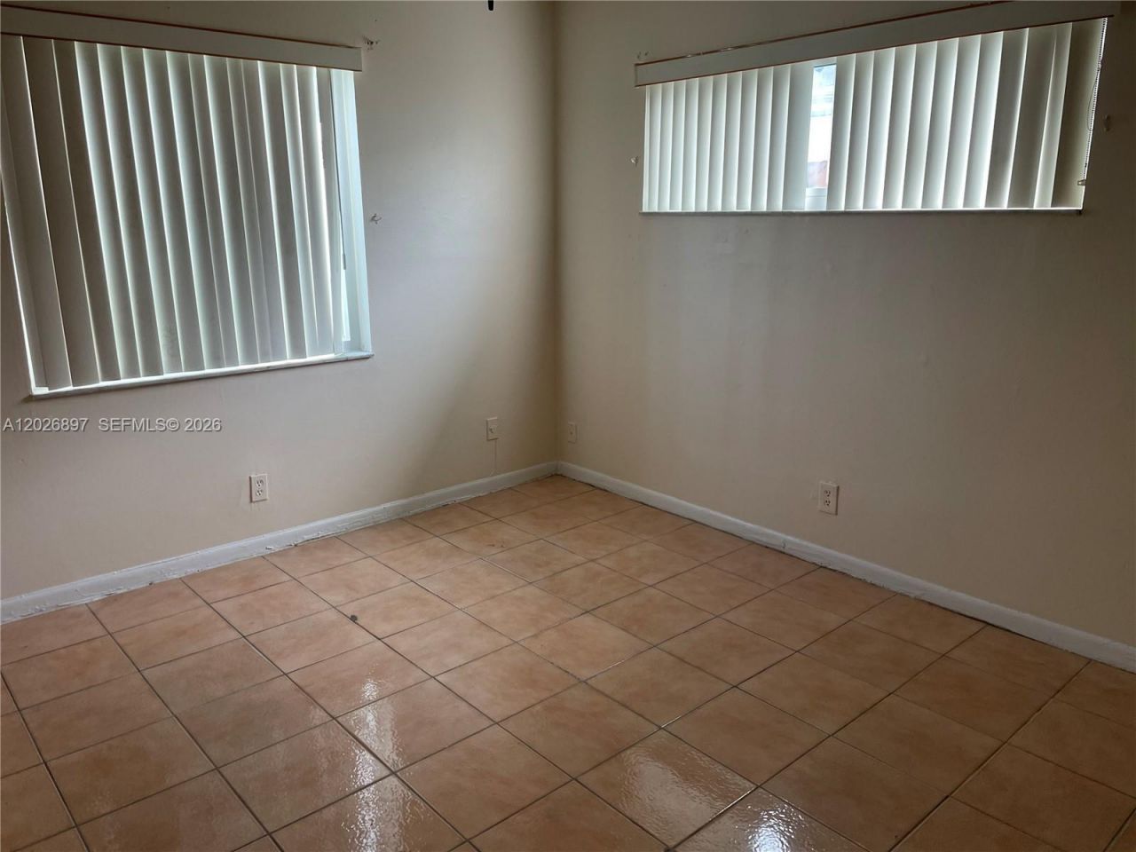 825 SW 9th St, Unit 1, Hallandale Beach, FL 33009 Photo