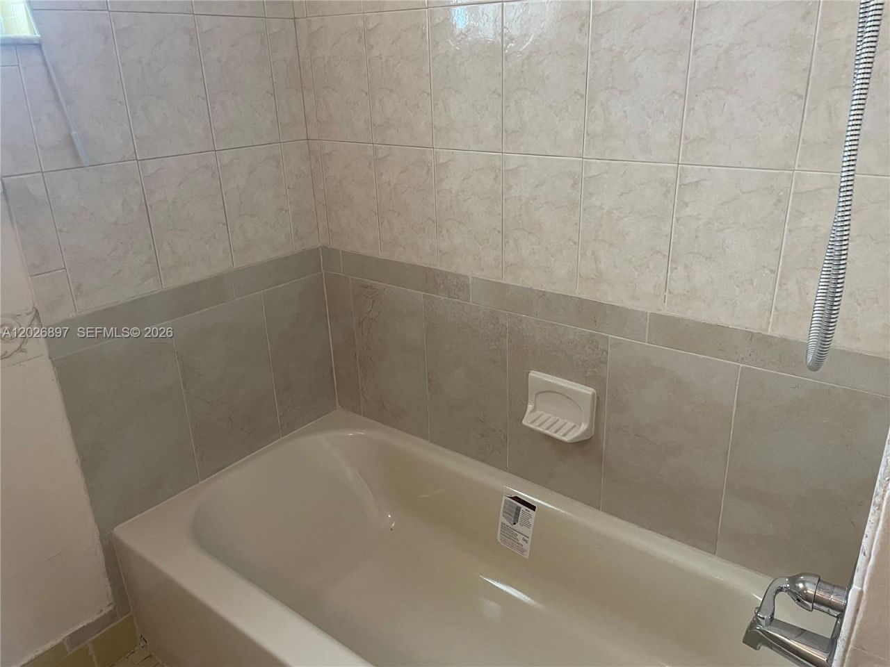 825 SW 9th St, Unit 1, Hallandale Beach, FL 33009 Photo