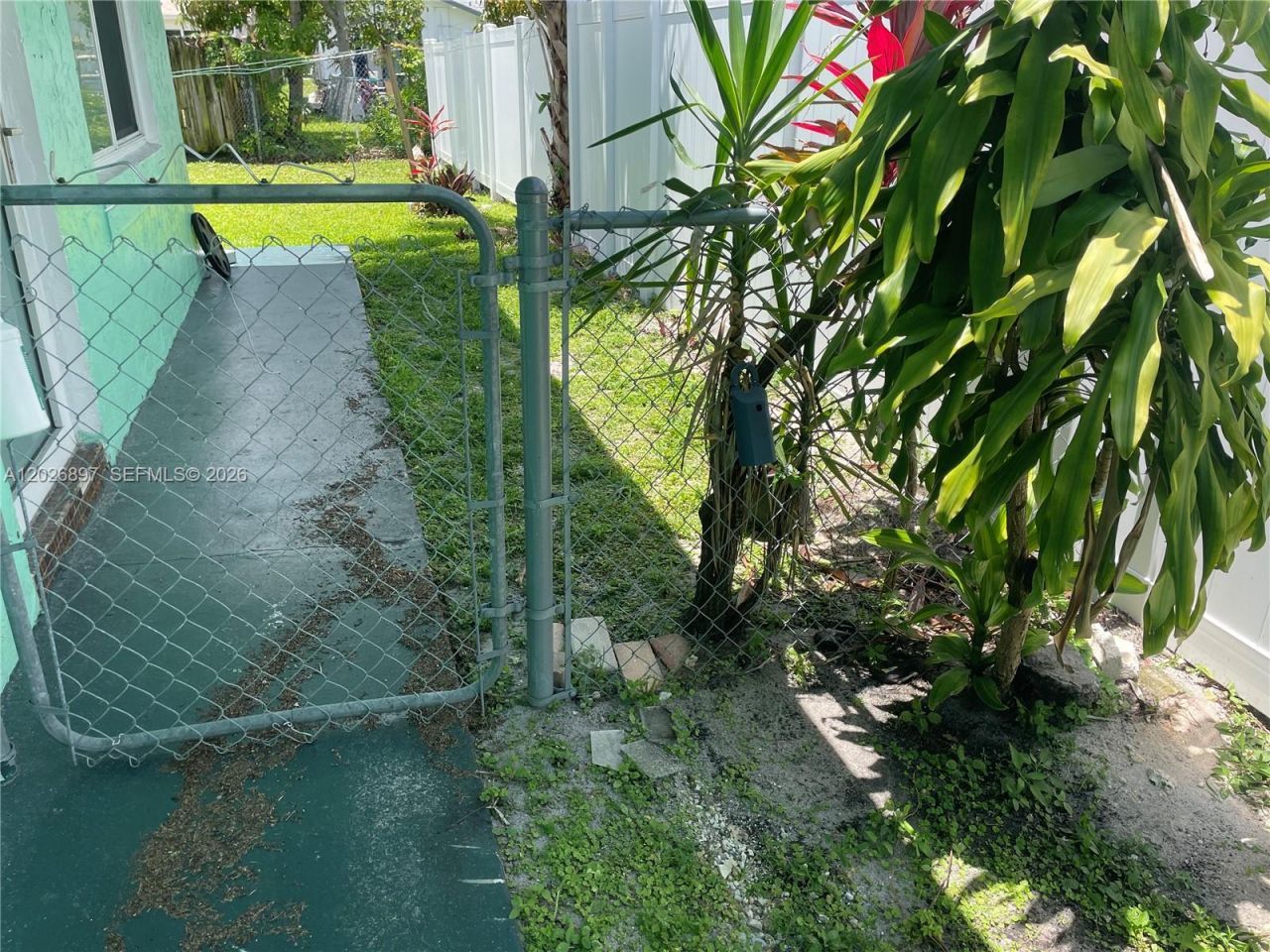 825 SW 9th St, Unit 1, Hallandale Beach, FL 33009 Photo
