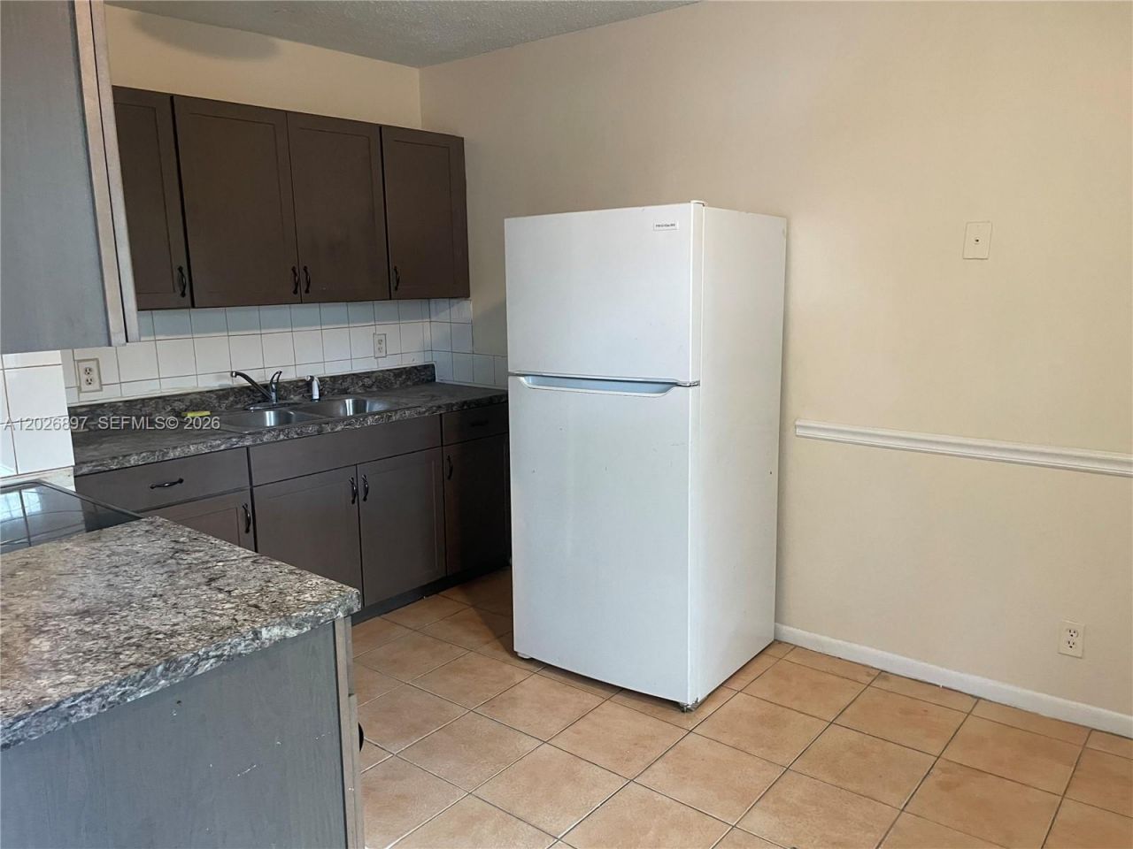 825 SW 9th St, Unit 1, Hallandale Beach, FL 33009 Photo