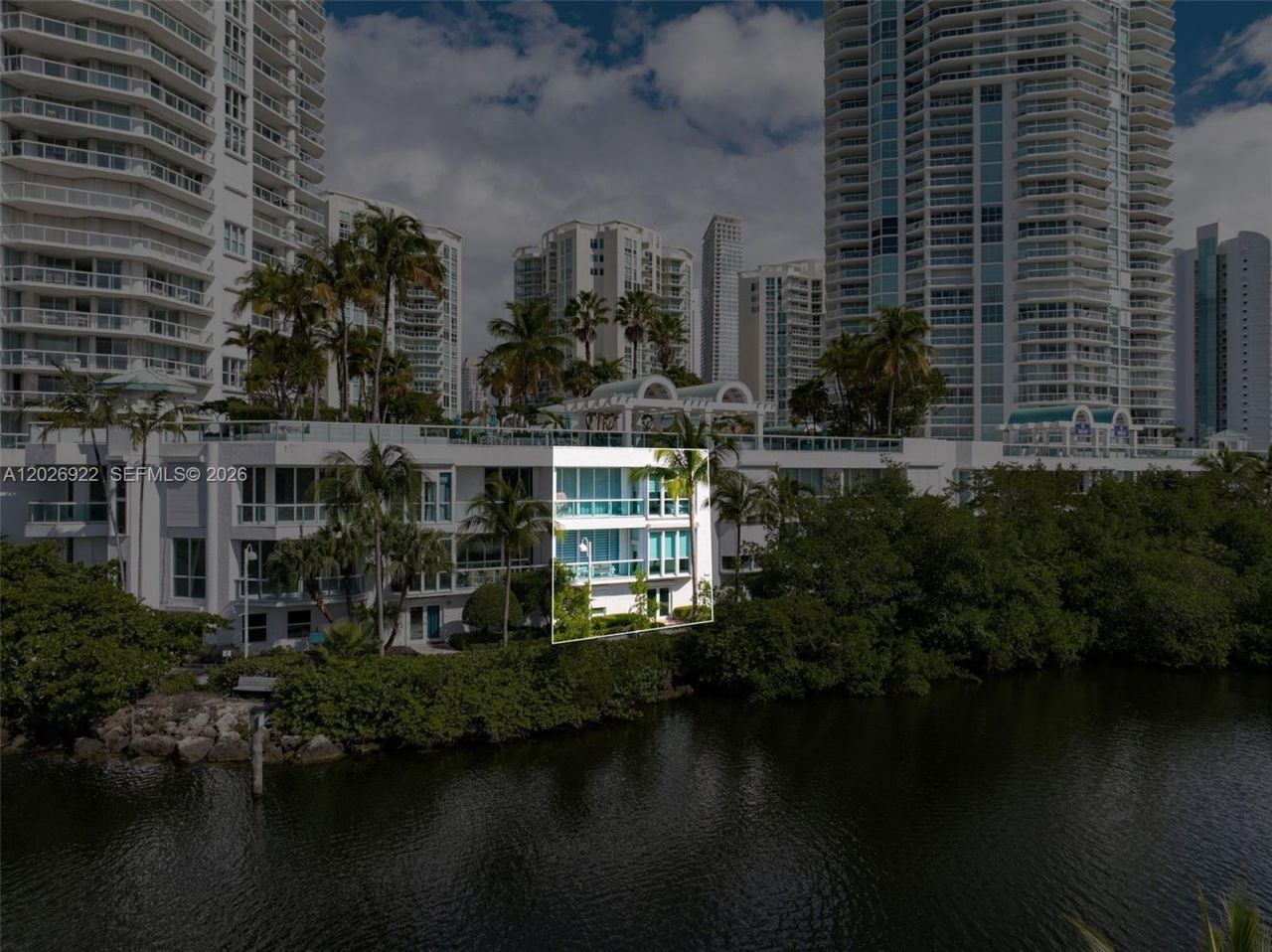 16500 Collins Ave , Unit TH-8, Sunny Isles Beach, FL 33160 Photo