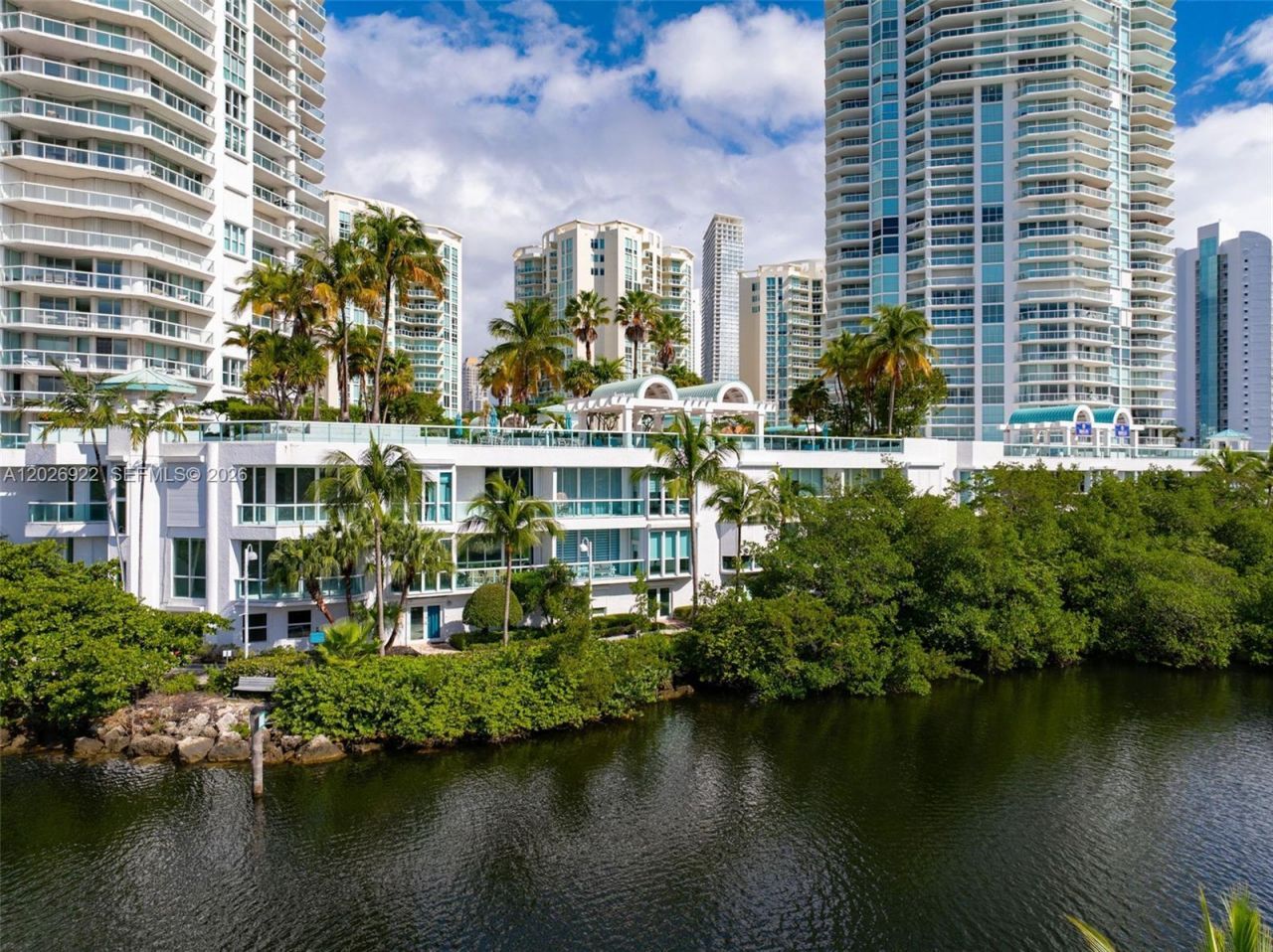 16500 Collins Ave , Unit TH-8, Sunny Isles Beach, FL 33160 Photo