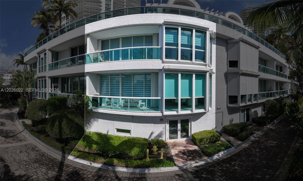 16500 Collins Ave , Unit TH-8, Sunny Isles Beach, FL 33160 Photo