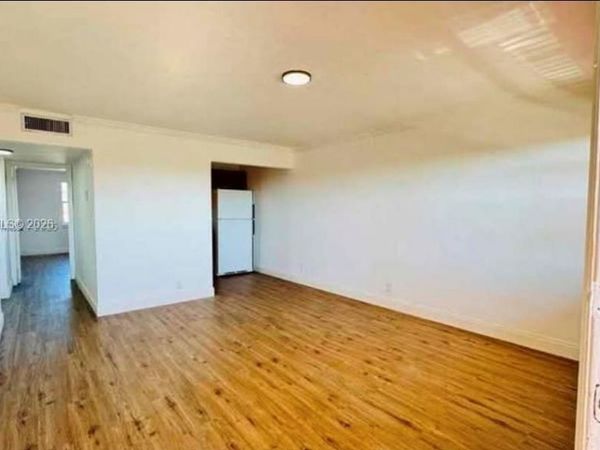 11195 SW 1st St , Unit 319, Sweetwater, FL 33174