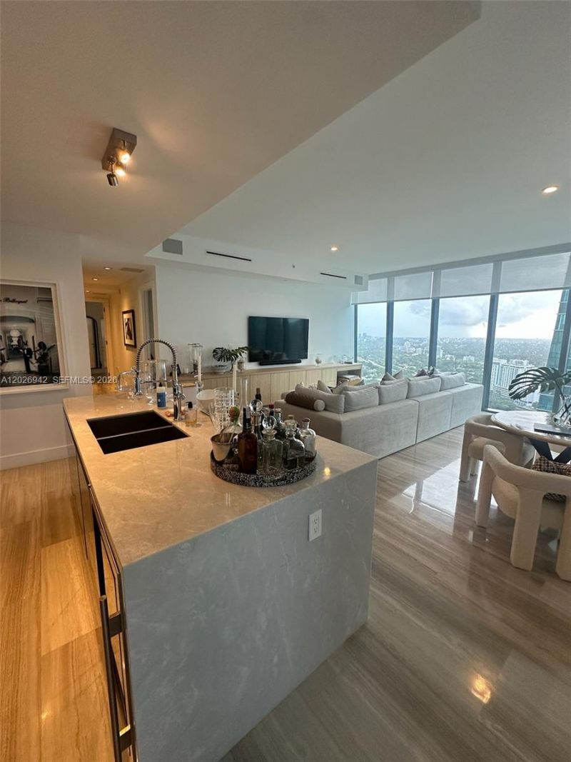 1451 Brickell Ave , Unit 3804, Miami, FL 33131 Photo