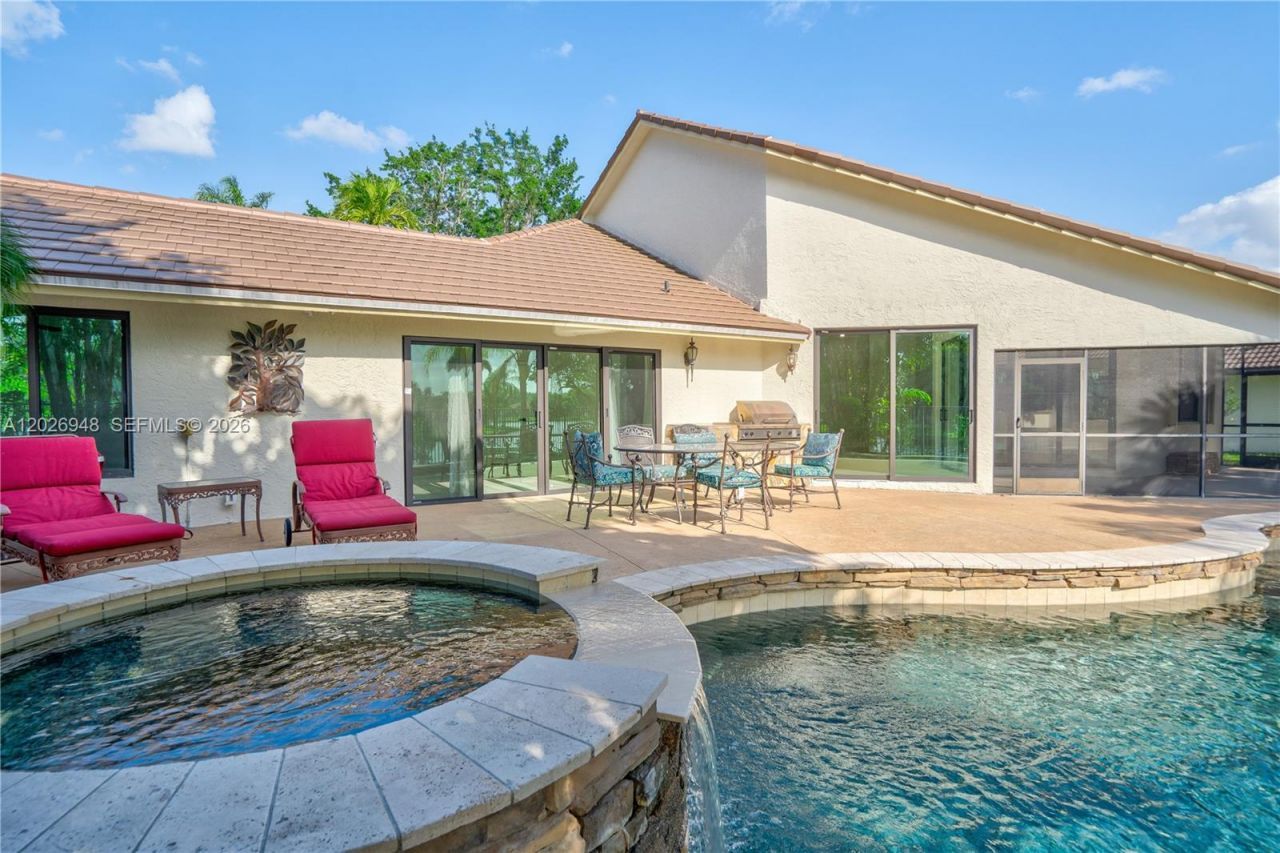 1087 Deerwood Ln, Weston, FL 33326 Photo
