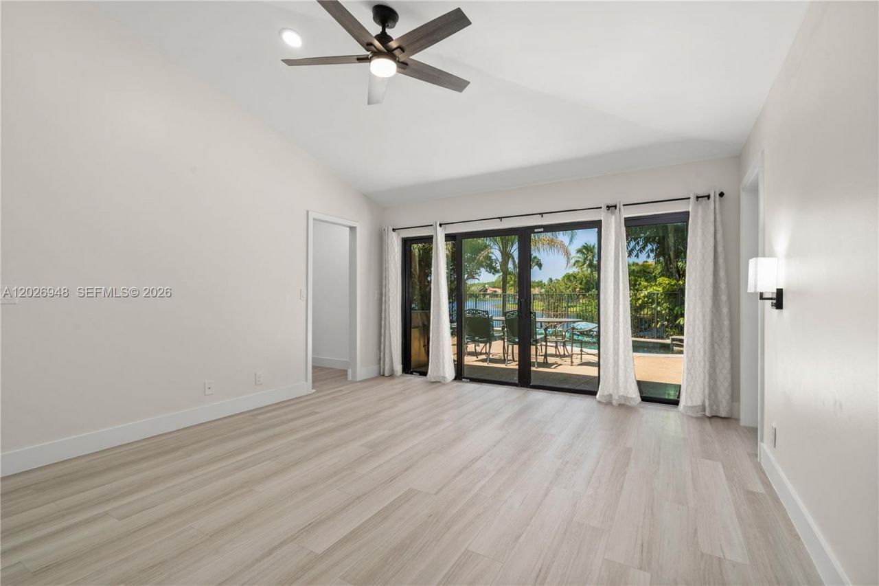 1087 Deerwood Ln, Weston, FL 33326 Photo