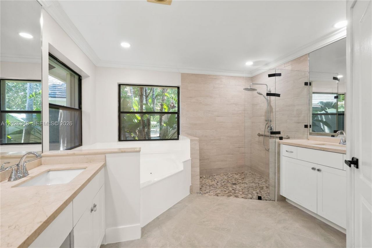 1087 Deerwood Ln, Weston, FL 33326 Photo