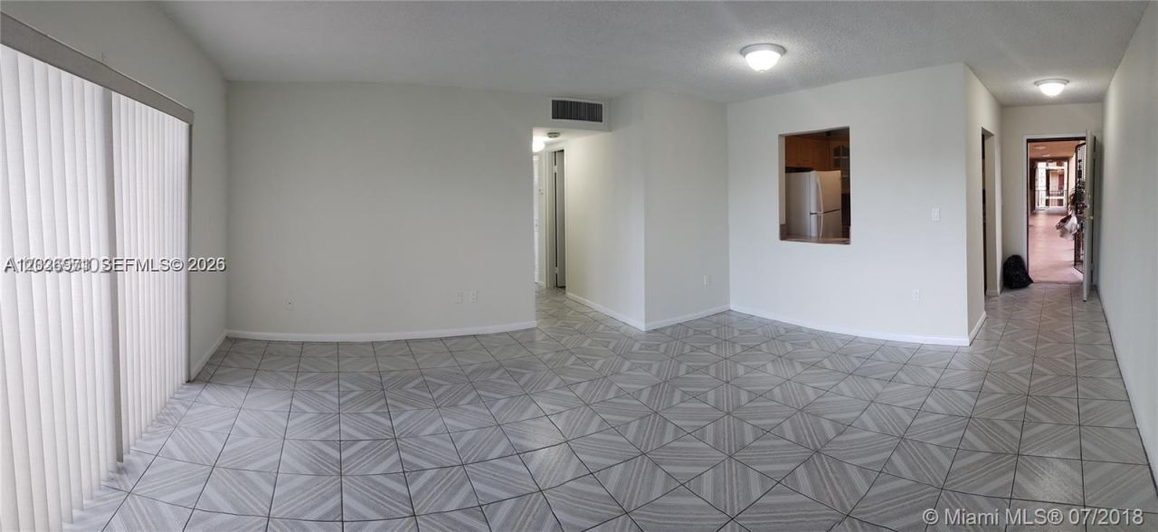 1325 W 68th St , Unit 214, Hialeah, FL 33014 Photo