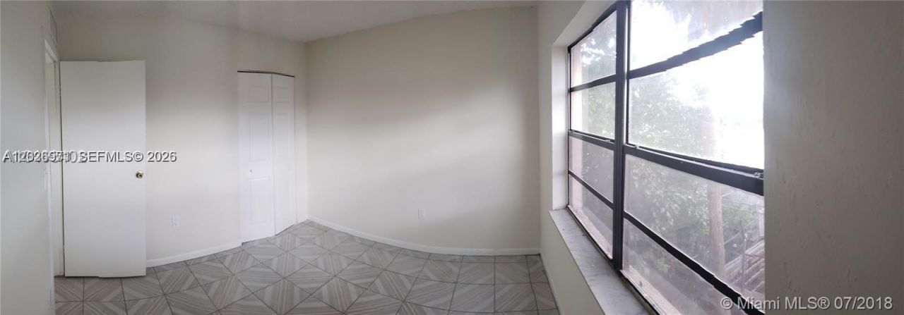 1325 W 68th St , Unit 214, Hialeah, FL 33014 Photo