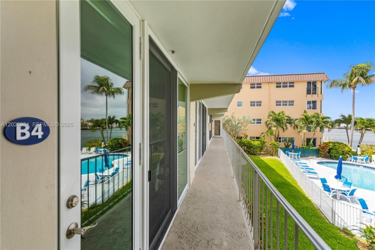 743 N Riverside Dr , Unit 4B, Pompano Beach, FL 33062 Photo