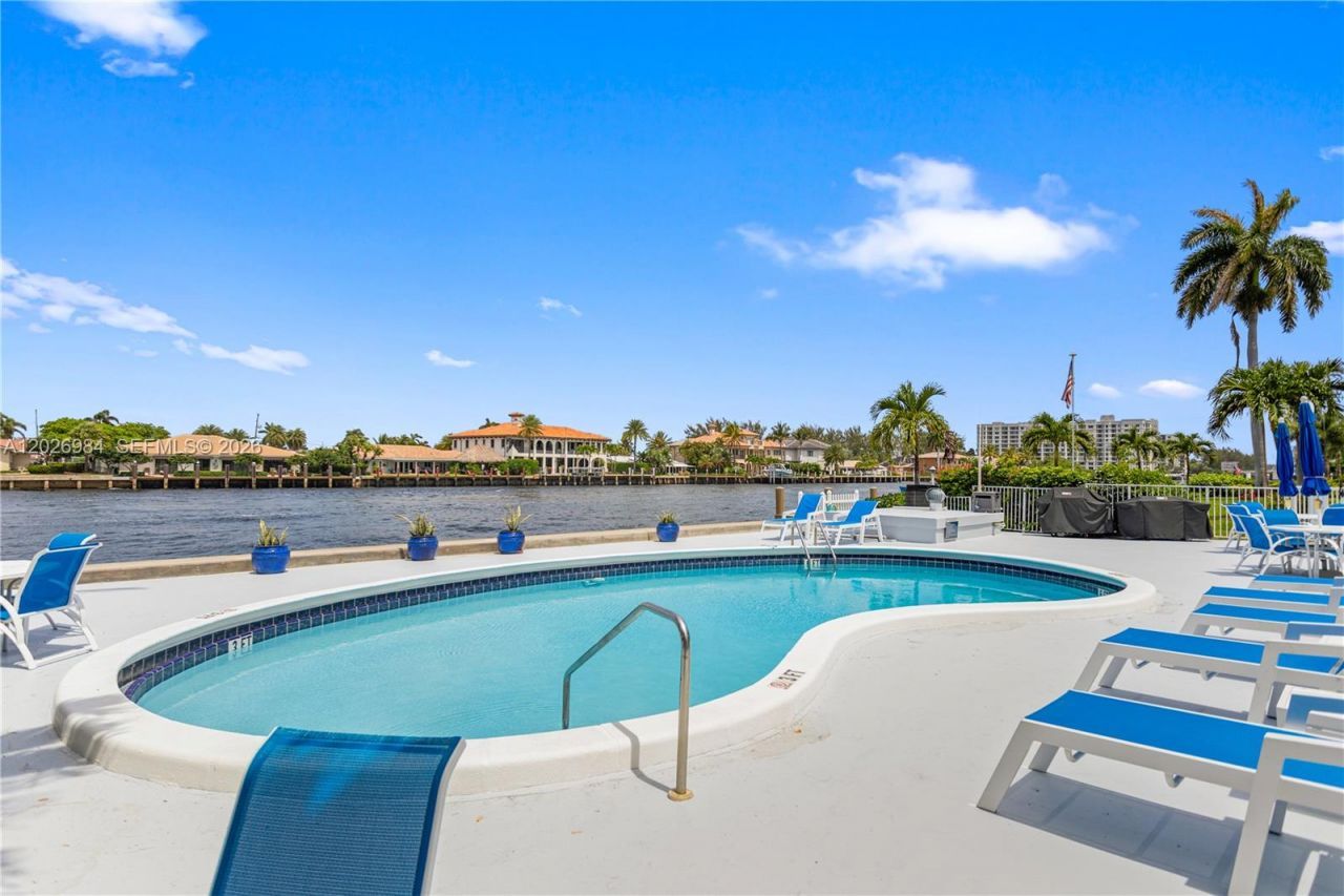 743 N Riverside Dr , Unit 4B, Pompano Beach, FL 33062 Photo