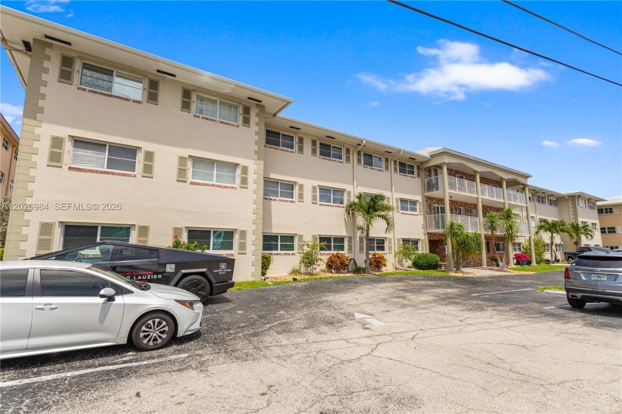 743 N Riverside Dr , Unit 4B, Pompano Beach, FL 33062 Photo