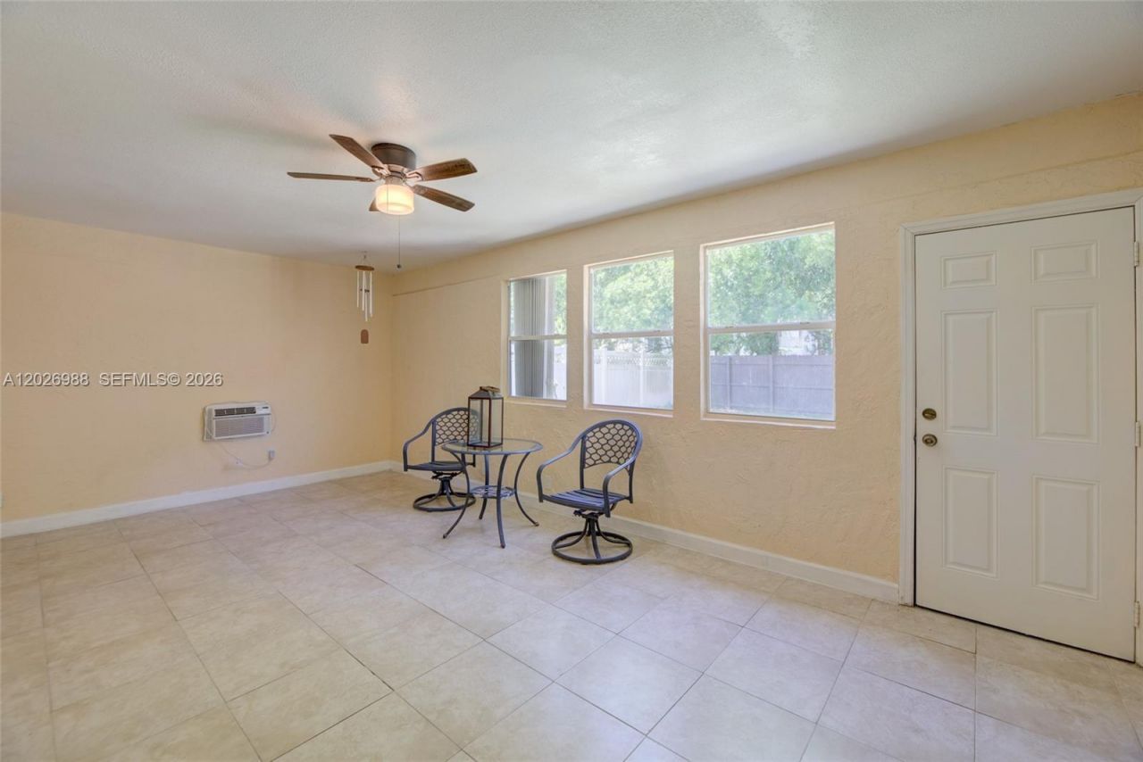 9039 NW 21st Ct , Coral Springs, FL 33071 Photo