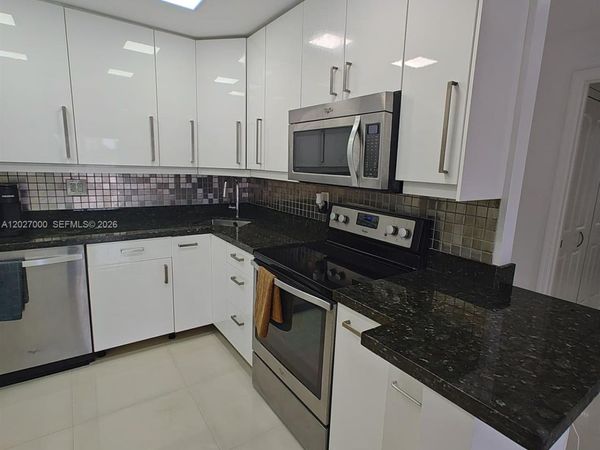 2750 NE 183rd St , Unit 301, Aventura, FL 33160