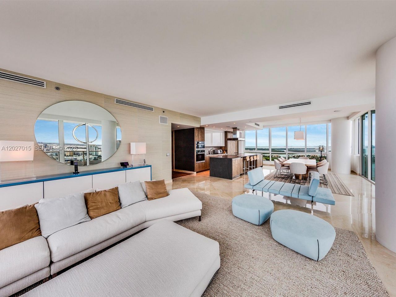 100 S Pointe Dr, Unit 3407, Miami Beach, FL 33139 Photo
