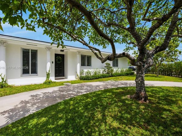 4730 SW 89th Ave, Miami, FL 33165