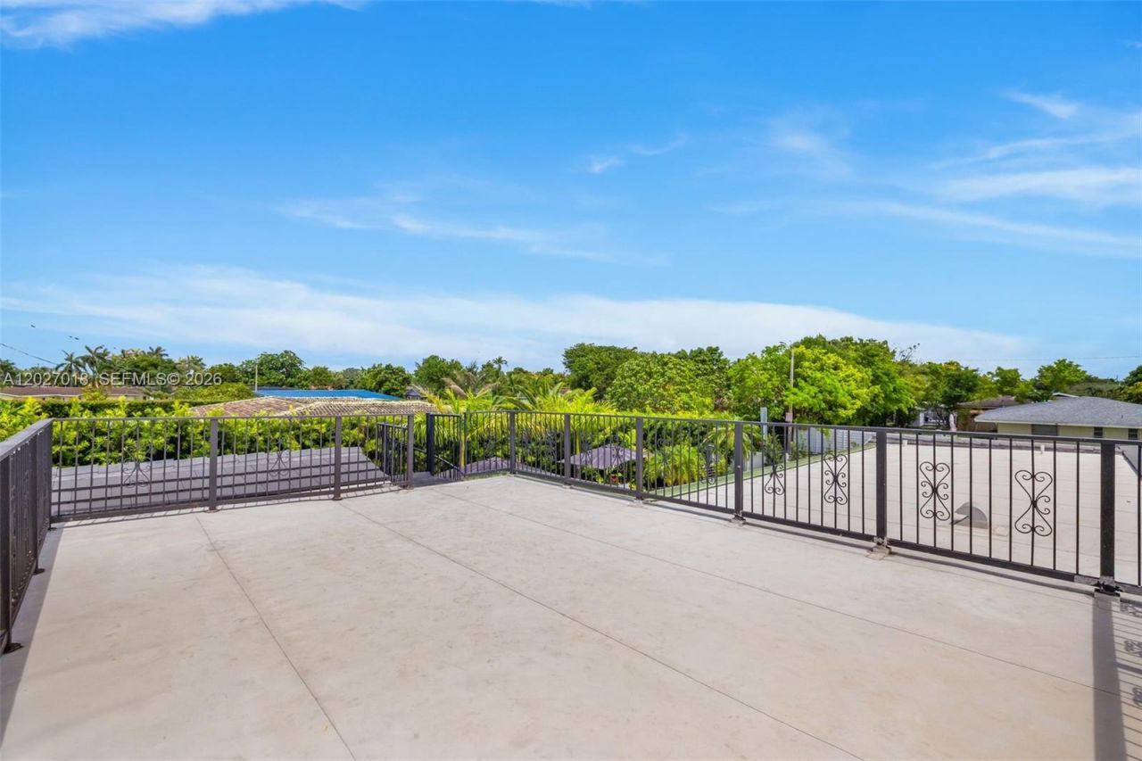 4730 SW 89th Ave, Miami, FL 33165 Photo