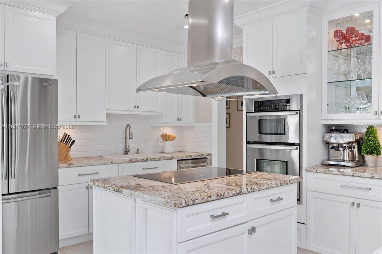 4750 Alhambra Cir , Coral Gables, FL 33146 Photo