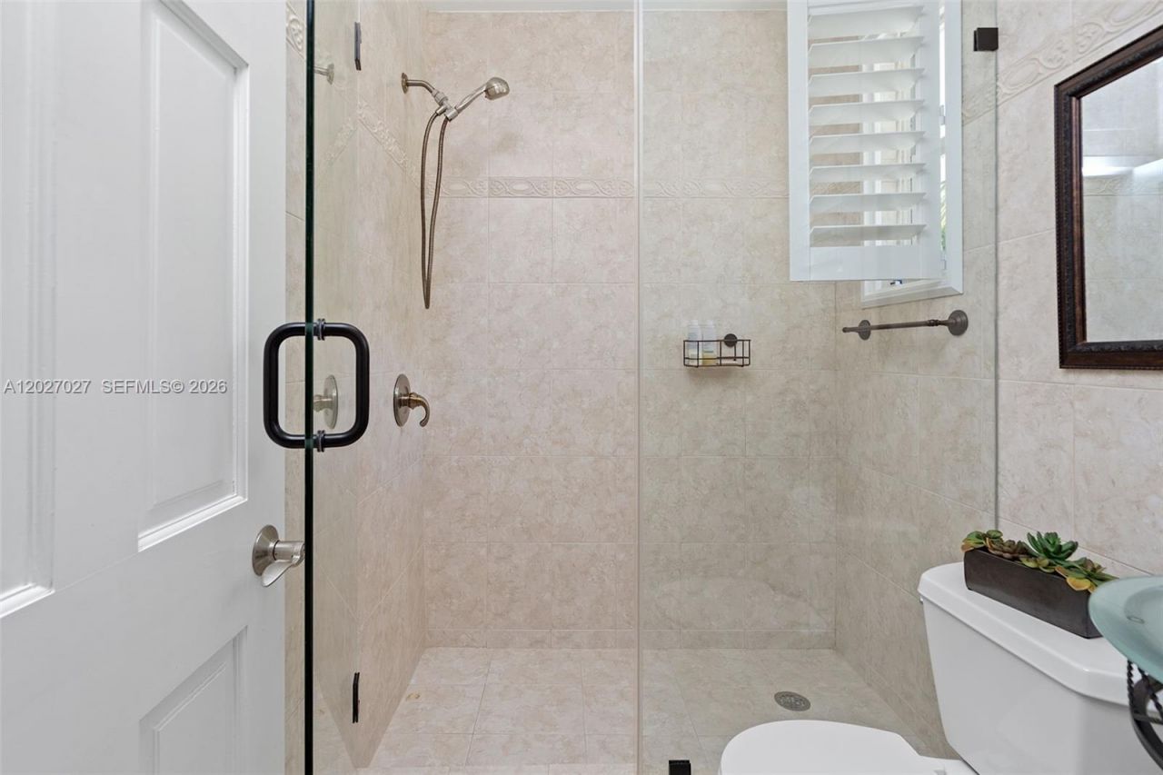4750 Alhambra Cir , Coral Gables, FL 33146 Photo
