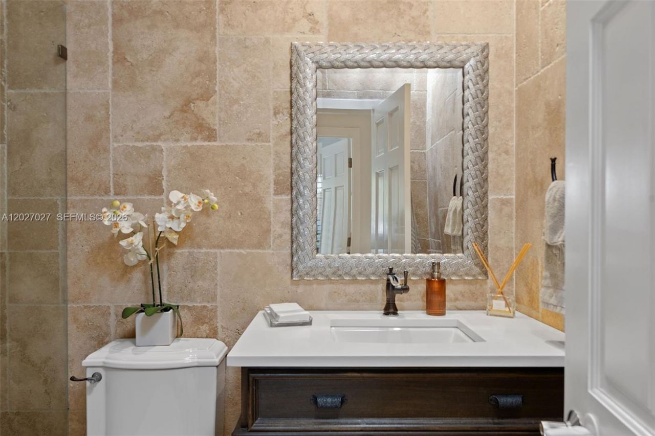 4750 Alhambra Cir , Coral Gables, FL 33146 Photo