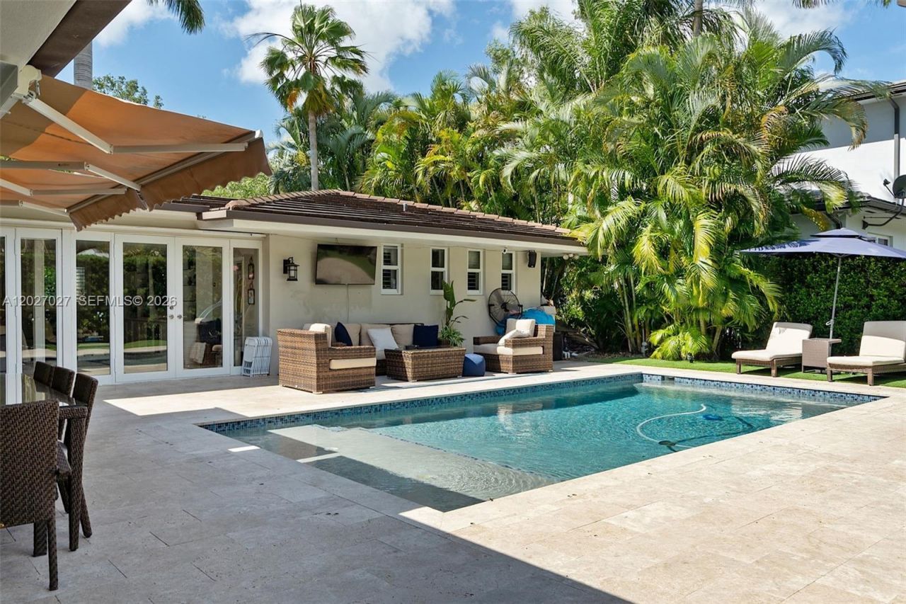 4750 Alhambra Cir , Coral Gables, FL 33146 Photo