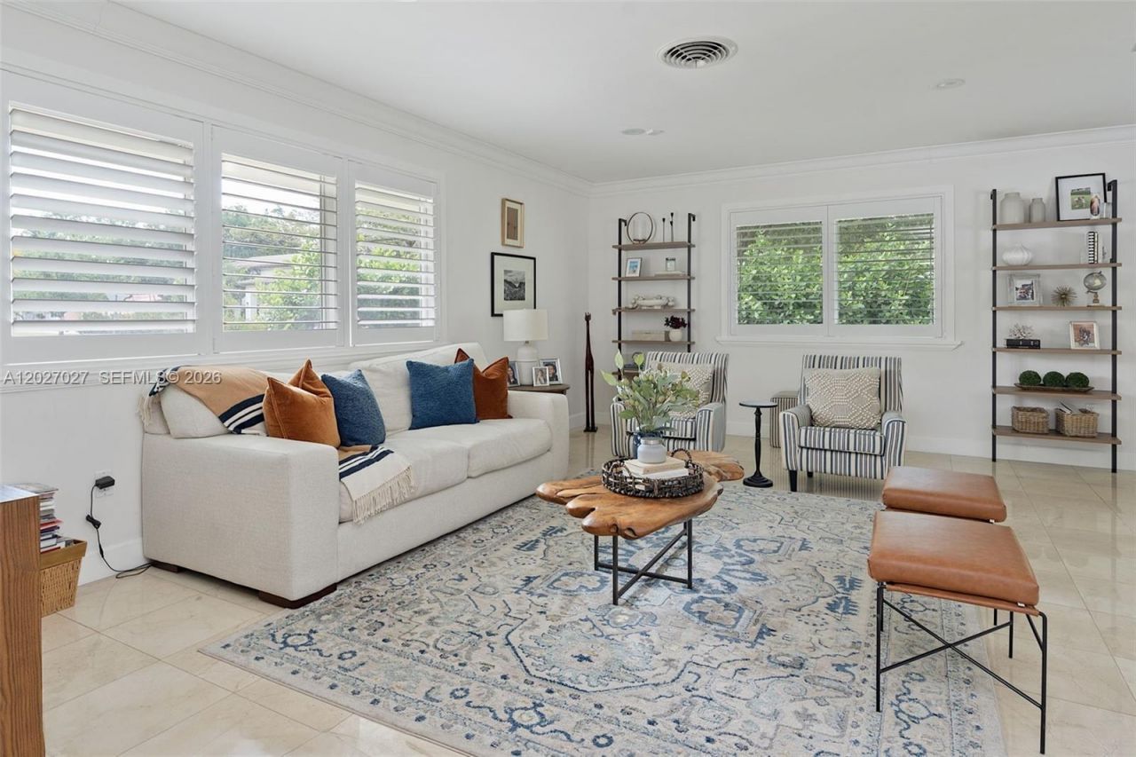 4750 Alhambra Cir , Coral Gables, FL 33146 Photo