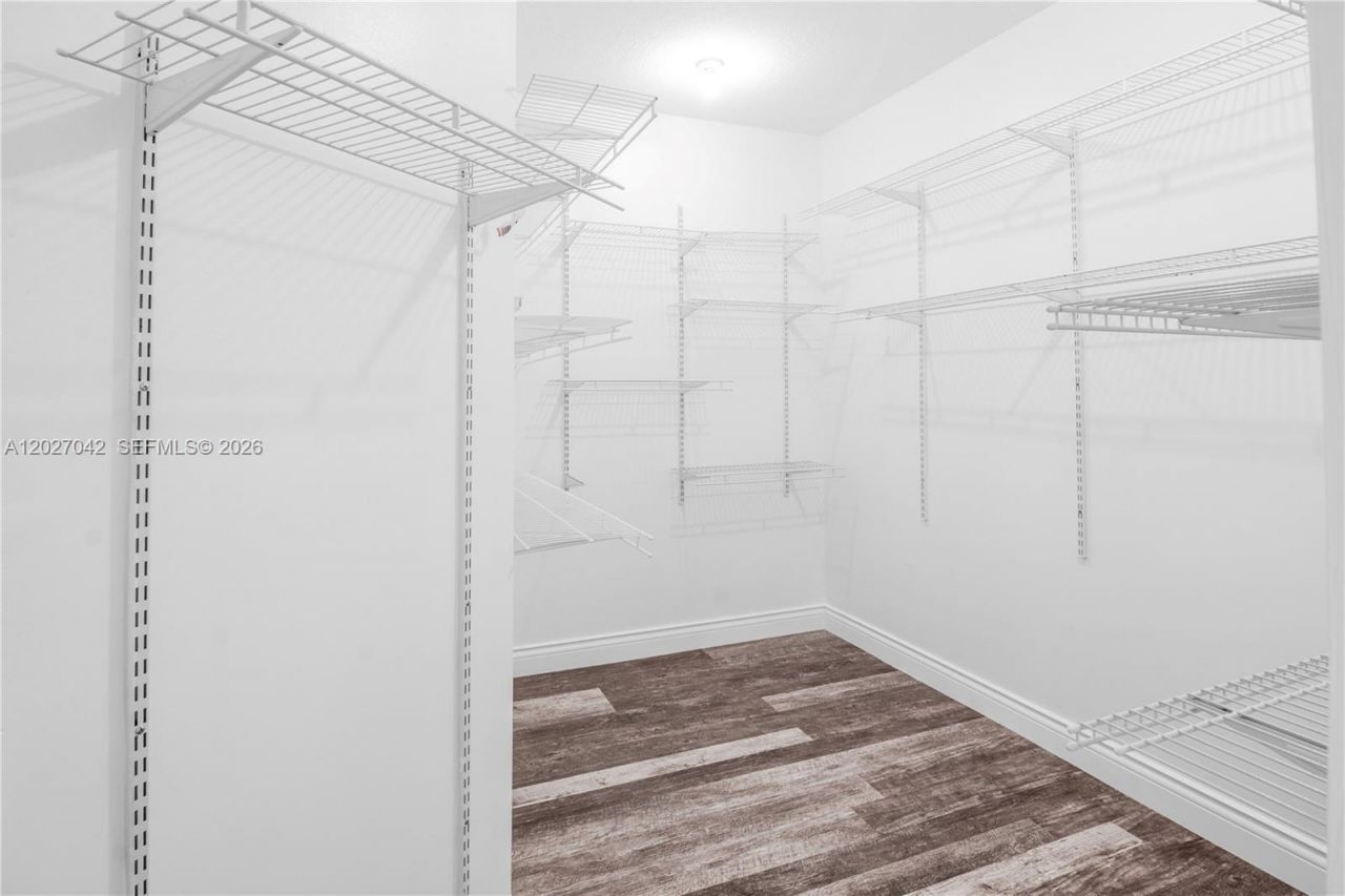 16001 SW 43rd Ter , Unit 16001, Miami, FL 33185 Photo