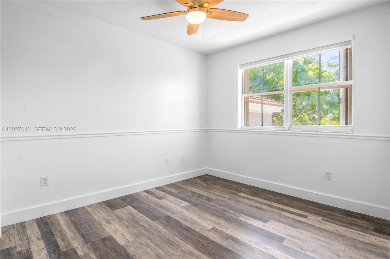 16001 SW 43rd Ter , Unit 16001, Miami, FL 33185 Photo
