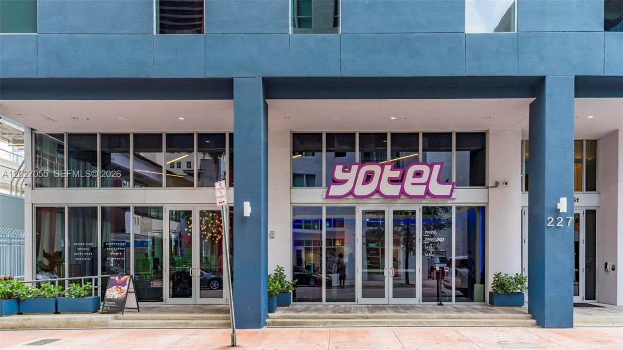 227 NE 2nd St , Unit 2611, Miami, FL 33132 Photo