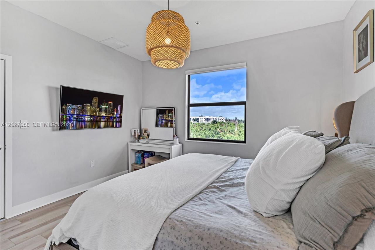 8175 NW 104th Ave , Unit 32, Doral, FL 33178 Photo