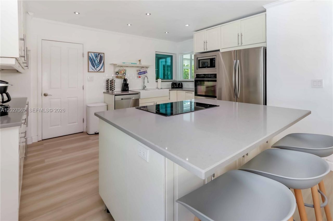 955 Van Buren St , Hollywood, FL 33019 Photo